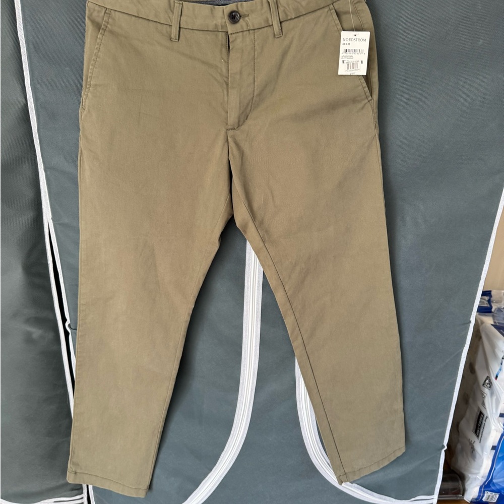 Men's Khaki Pants